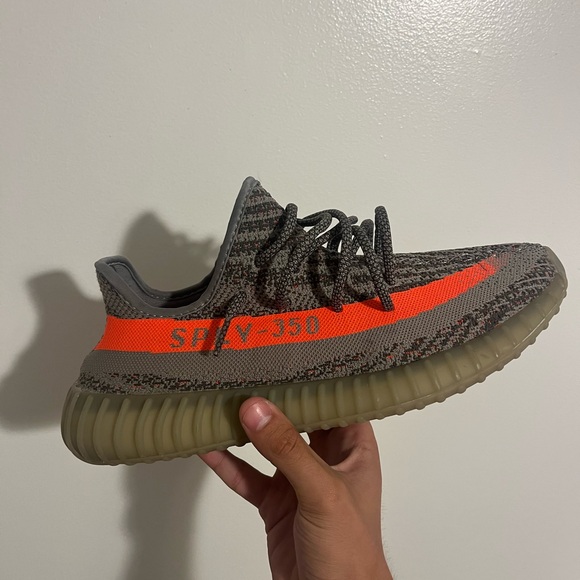 ADIDAS YEEZY BOOST 350 BELUGAS SIZE 12 MENS - Picture 8 of 11